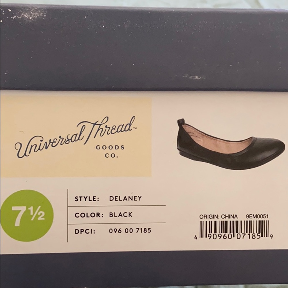 black flats